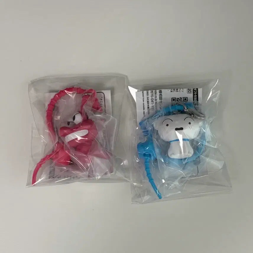 [BUNJANG] Crayon Shin-chan Colorful Multi Charm Wani-yama &amp; Shiro Set / [일괄] 짱구 컬러풀 멀티참 가챠 와니야마 흰둥이 세트 판매