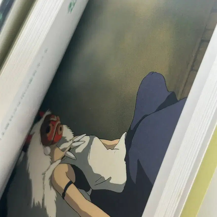 [BUNJANG] Princess Mononoke Postcard Collection Book / 원령공주 모노노케히메 엽서 컬렉션북