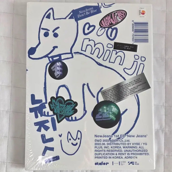 [BUNJANG] NewJeans Minji Bluebook Photocard Sealed Album / 뉴진스 민지 불루북 포카 미개봉앨범