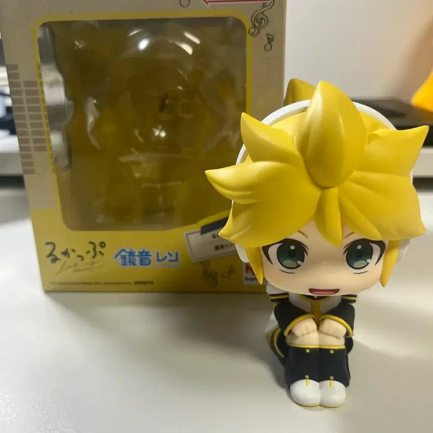 [BUNJANG] Kagamine Len Lookup Figure / 카가미네 렌 룩업