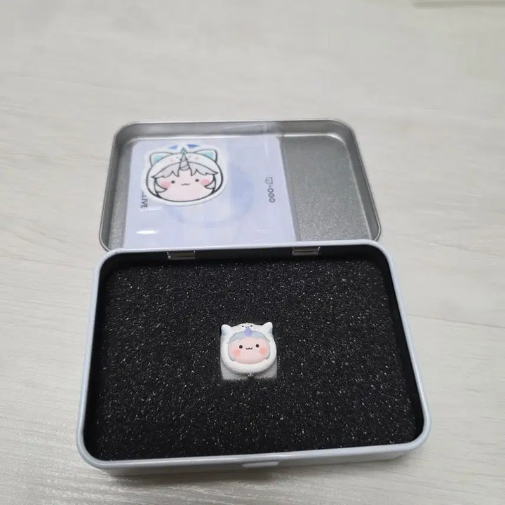 [BUNJANG] Stellive Ayatsuno Yuki Artisan Keycap [Unused] / 스텔라이브 아야츠노 유니 아티샨 키캡 [미사용]