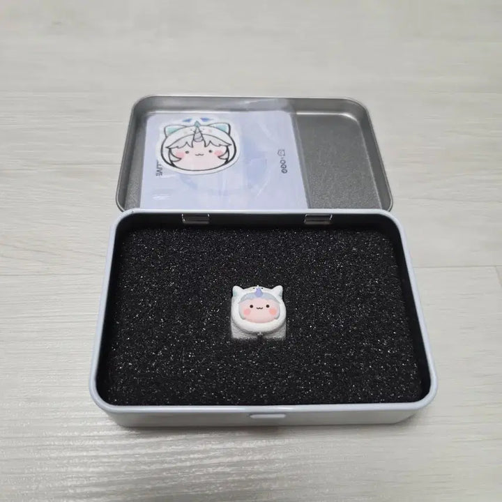 [BUNJANG] Stellive Ayatsuno Yuki Artisan Keycap [Unused] / 스텔라이브 아야츠노 유니 아티샨 키캡 [미사용]