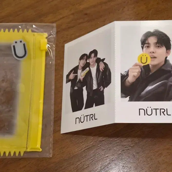 [BUNJANG] SEVENTEEN S.COUPS Mingyu Neutral Photocard Holder + 3 Photocards / 세븐틴 에스쿱스 민규 뉴트럴 특전