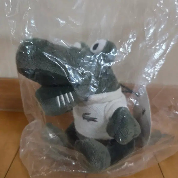 [BUNJANG] Lacoste Limited Edition Authentic Crocodile Plush / 라코스테 한정판 인형 정품
