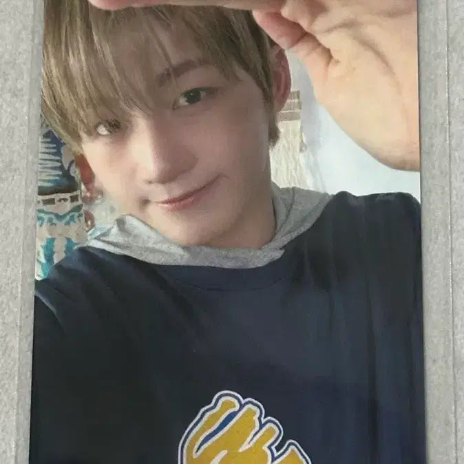 [BUNJANG] TWS Jihoon Soda Soda Universal Japan POB Photocard / 투어스 지훈 소다소다 유니버셜재팬 일반반 특전 포토카드 tws sodasoda