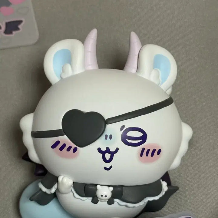 [BUNJANG] Chiikawa Momonga Figure / 치이카와 천악 모몽가 피규어