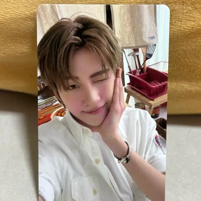 [BUNJANG] TWS Jihoon Soda Soda Universal Exclusive Photocard / 투어스 지훈 소다소다 유니버셜 특전 포토카드 미공포 tws sodasoda