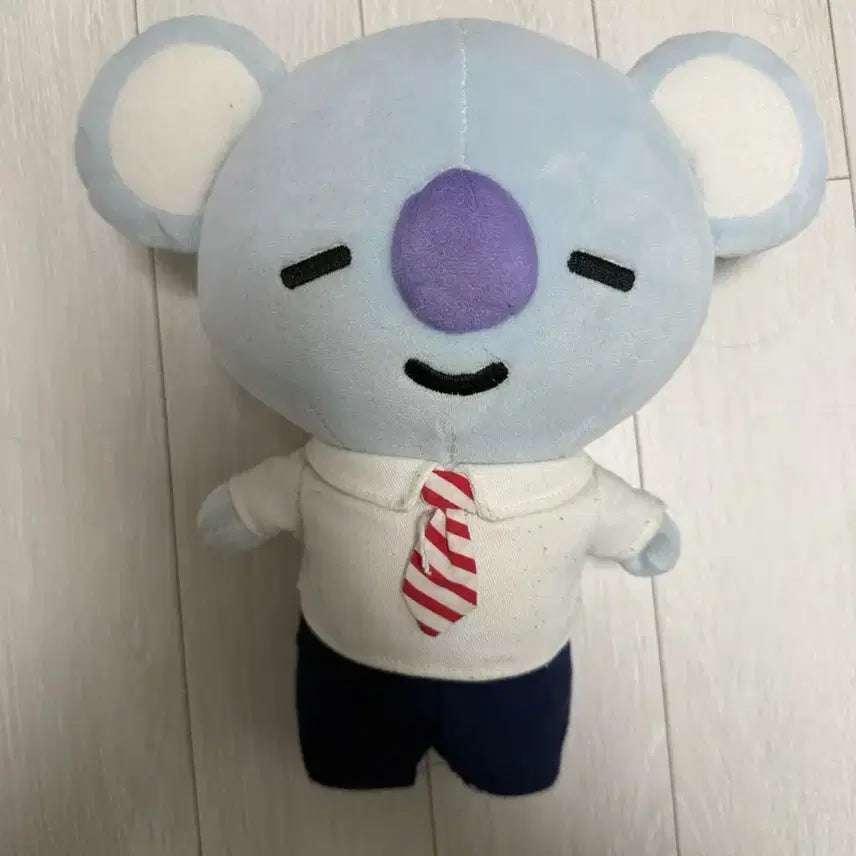 [BUNJANG] BT21 Cute Bear Plush Toy with Clothes / BT21