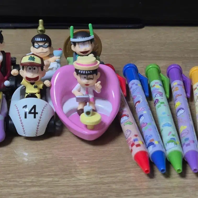 [BUNJANG] Osomatsu-san Iyami Toy Car Ballpoint Pen Set (6 Types) / 오소마츠상 이야미 카트 장난감차 볼펜 6종 세트