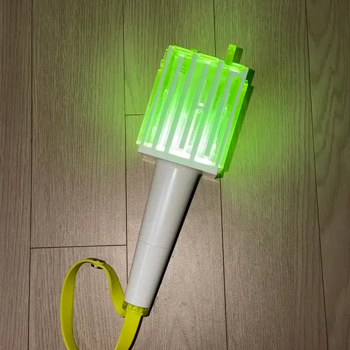 [BUNJANG] NCT Official Light Stick (Ver. 1) / 엔시티 응원봉