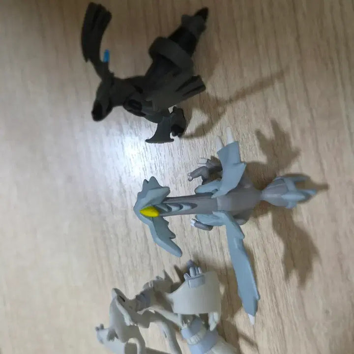 [BUNJANG] Pokemon MonColle Reshiram Zekrom Kyurem Figure Bundle Set / 포켓몬 몬콜레 레시라무 제크로무 큐레무 피규어 일괄