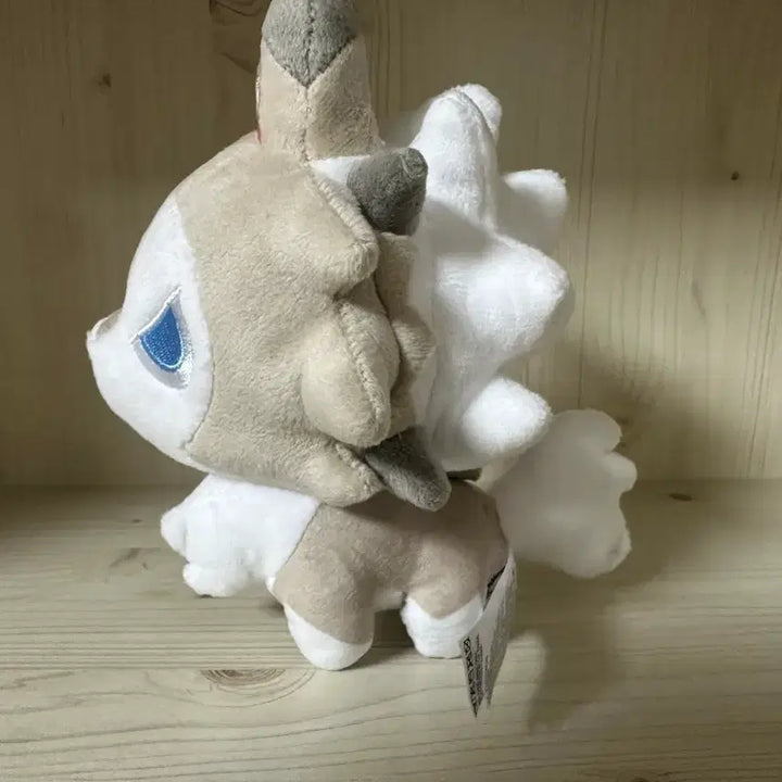 [BUNJANG] Pokemon Lycanroc Dusk Form Plush / 포켓몬스터 루가루암 돌즈 인형 한낮의 모습 판매합니디