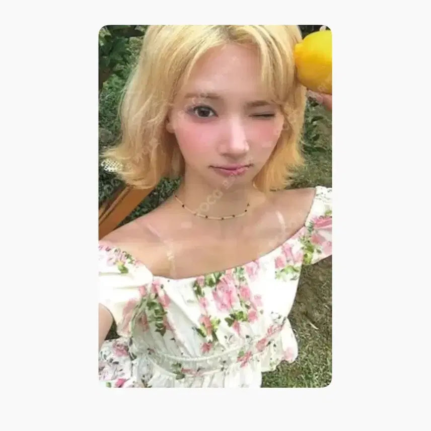 [BUNJANG] Hearts2Hearts Jiwoo Lemon Tang Sticker Photocard / Hearts2Hearts 하투하 지우 레몬탱 스티커 포카