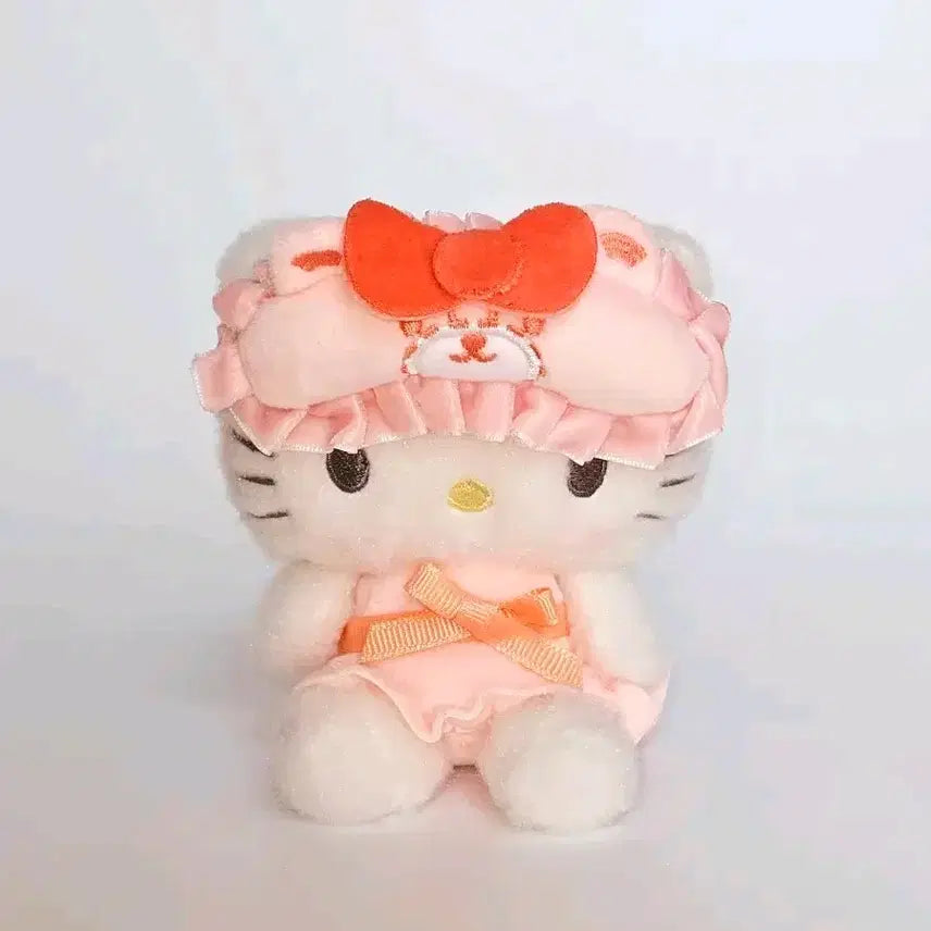 [BUNJANG] Hello Kitty Sleeping Mask Pajamas Plush / 수면안대 잠옷 키티