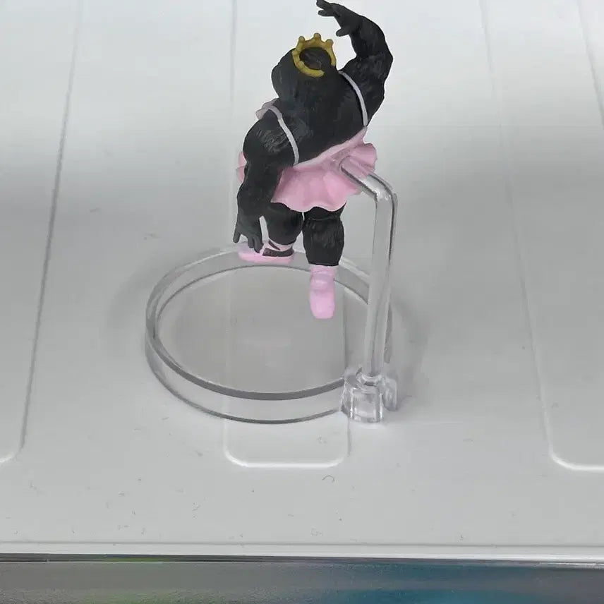 [BUNJANG] Gorillana Ballerina Figure / 고릴리나 고릴라 발레리나 피규어