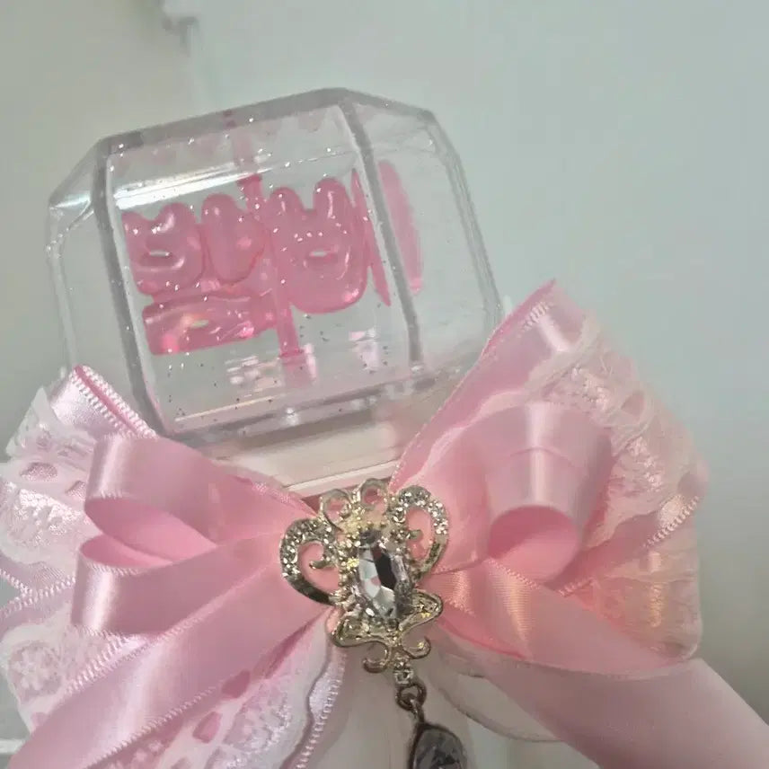 [BUNJANG] PLAVE Bambi Ver. Lightstick Set with Parts and Ribbon / 플레이브 응원봉 + 밤비 파츠 + 리본