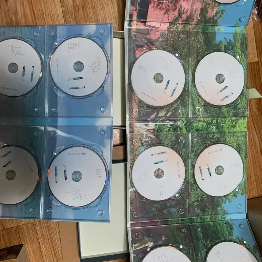 [BUNJANG] Twenty-Five Twenty-One Blu-ray Limited Edition (Opened) / 스물다섯스물하나블루레이 한정판 개봉확인품 택포