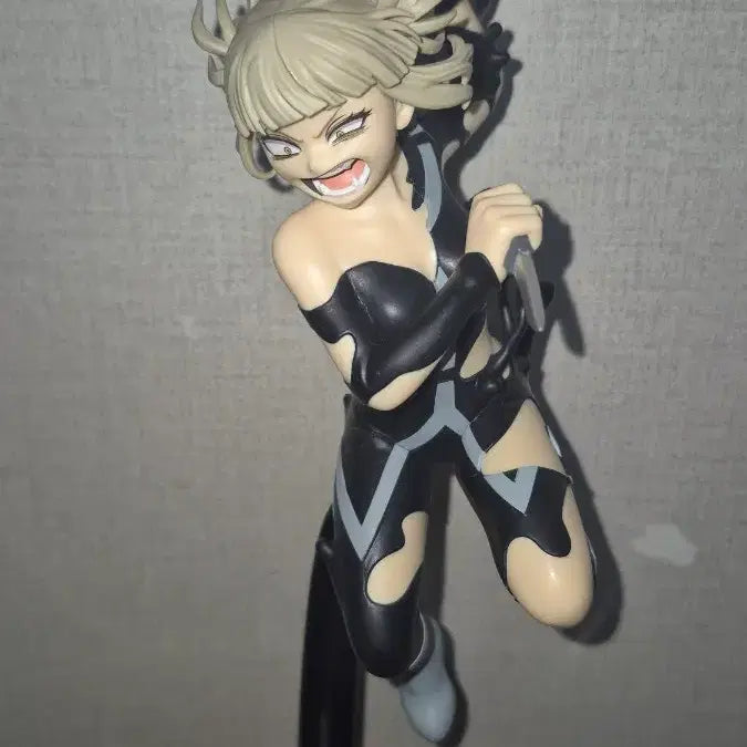 [BUNJANG] Bandai Namco My Hero Academia Villains Himiko Toga DX Figure / 반다이남코 나의히어로아카데미아 빌런즈 DX 토가 히미코 피규어 나히아 히로아카