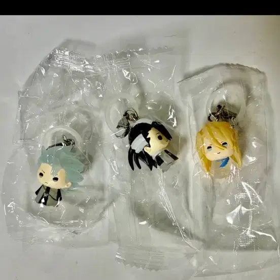 [BUNJANG] Bleach Mezurushi Toshiro Byakuya Haschwalth Sealed Gacha Keyring Bundle Set / 헤도레 덤) 블리치 메지루시 토시로 뱌쿠야 하쉬발트 미개봉 일괄 가챠 키링