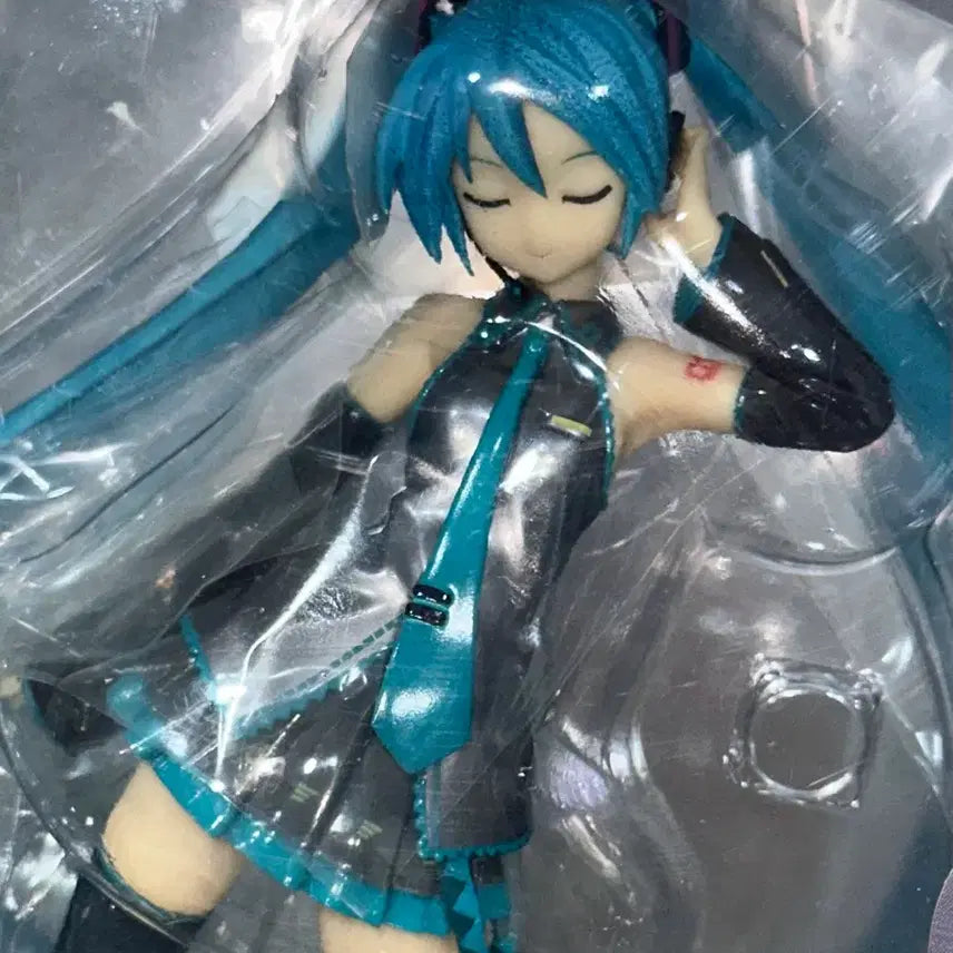[BUNJANG] Good Smile Company Hatsune Miku CM Ver. 1/8 Scale Figure (Sealed) / 미개봉) 하츠네 미쿠 CM ver 굿스마일 1/8 스케일 피규어