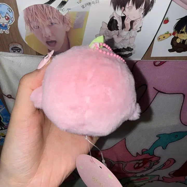 [BUNJANG] EXO D.O. Kyongsoo Pink Penguin Doll (with Tag) / 엑소 디오 도경수 핑귀니 인형 (택O)