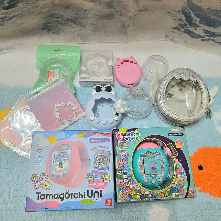 [BUNJANG] Tamagotchi Uni Angel Full Box + Tamagotchi Paradise Jade Full Box / 다마고치 유니 엔젤풀박스+다마고치 파라다이스 제이드 풀박스