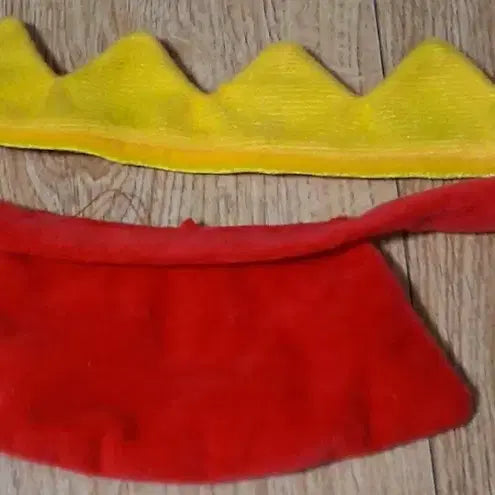 [BUNJANG] 10cm Doll Clothes Warrior Set with Crown, Cape, and Sword / 10cm 인형옷 왕관 망토 용사 세트