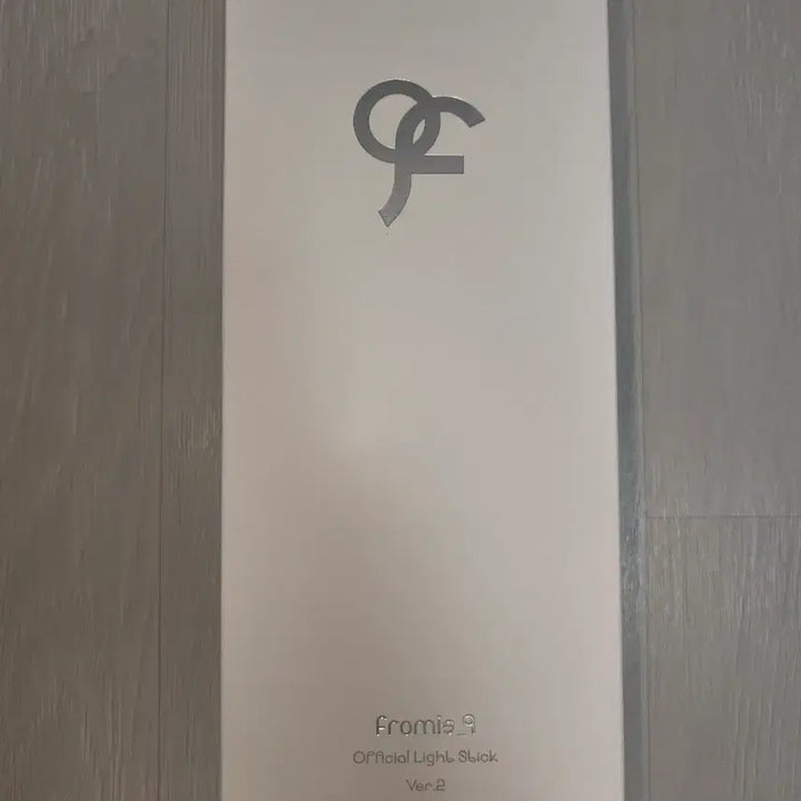 [BUNJANG] fromis_9 Official Lightstick Ver.2 (Sealed) / 프로미스나인 공식 응원봉 Ver.2 미개봉 판매합니다