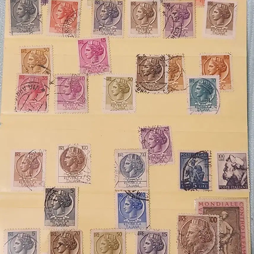 [BUNJANG] Vintage Stamp Collection: France &amp; Italy / 외국우표, 프랑스, 이탈리아 우표 모음