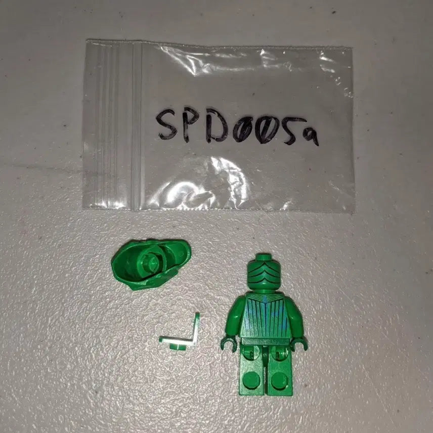 [BUNJANG] LEGO Genuine SPD005 Green Goblin 2002 Spider-Man Rare Minifigure / 레고 정품 SPD005 그린 고블린 2002 스파이더맨 희귀 미니피규어