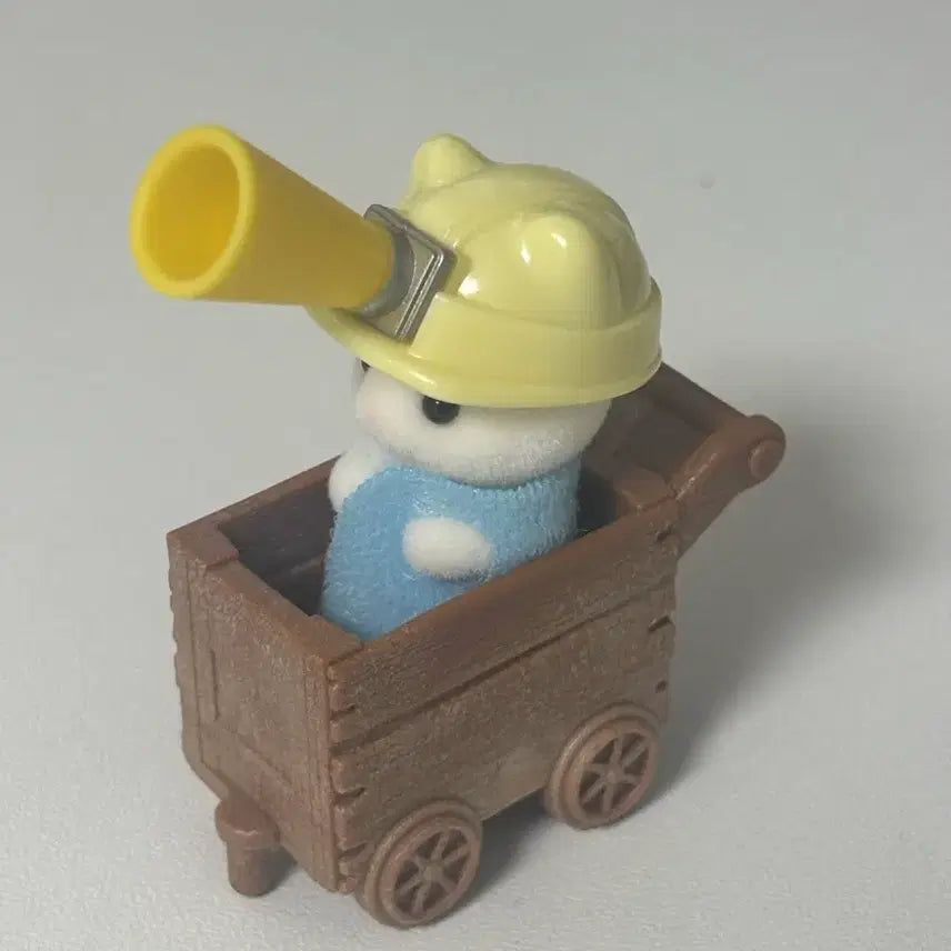 [BUNJANG] Sylvanian Families Blind Bag Adventure Latte Cat Newborn Baby Mining Car / 실바니안 블라인드백 어드벤처 라떼고양이 신생아 아기 광산차