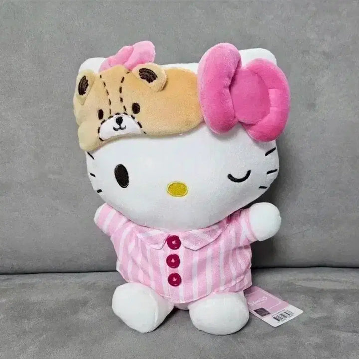 [BUNJANG] Sanrio Hello Kitty 25cm Medium Plush Doll / 정품 산리오 헬로키티 꿀잠 25cm 중형 인형