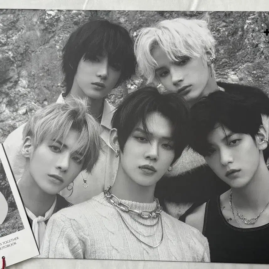 [BUNJANG] TXT Tomorrow x Together Photobook H:OUR / 투모로우바이투게더 포토북 H:OUR