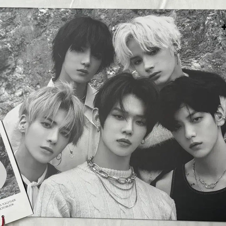 [BUNJANG] TXT Tomorrow x Together Photobook H:OUR / 투모로우바이투게더 포토북 H:OUR