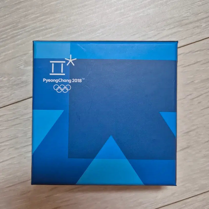 [BUNJANG] Soohorang &amp; Bandabi Badge Set - Pyeongchang 2018 Winter Olympics / 평창 동계올림픽 수호랑 반다비 배지