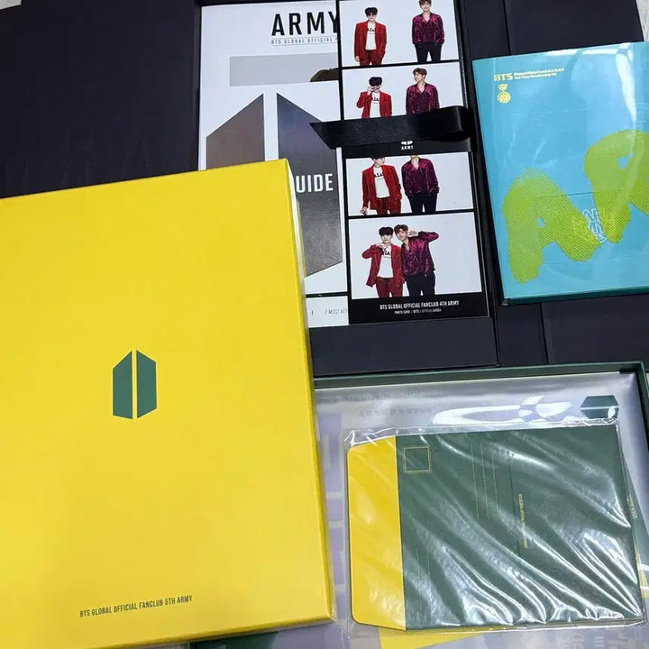 [BUNJANG] BTS ARMY 3rd, 4th, 5th Gen Membership Kits Bundle Set (Excluding Membership Card and Notebook) / BTS 아미 3기, 4기, 5기 키트 일괄