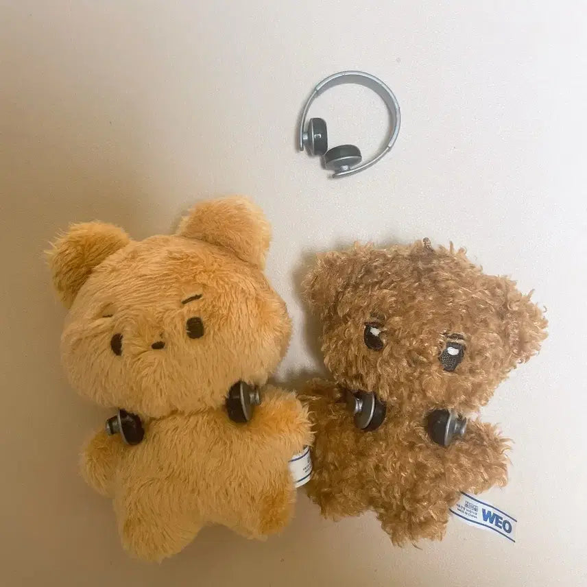 [BUNJANG] THE BOYZ Hyunjae Doll DalGom w/ Headset Accessory / 더보이즈 현재 인형 달곰