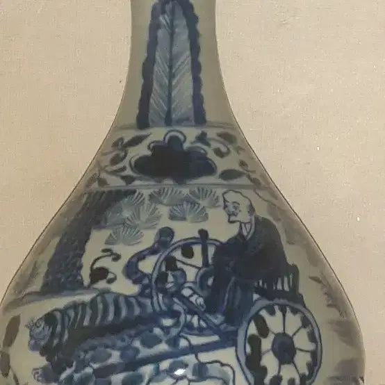 [BUNJANG] Celadon Porcelain Tiger and Human Motif Jar / 도자기