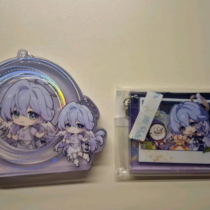 [BUNJANG] Honkai Star Rail Robin Can Badge Set &amp; Kuijitan Keyring Bundle / 붕괴 스타레일 로빈 캔뱃지 세트, 쿠지1탄 키링 일괄 판매