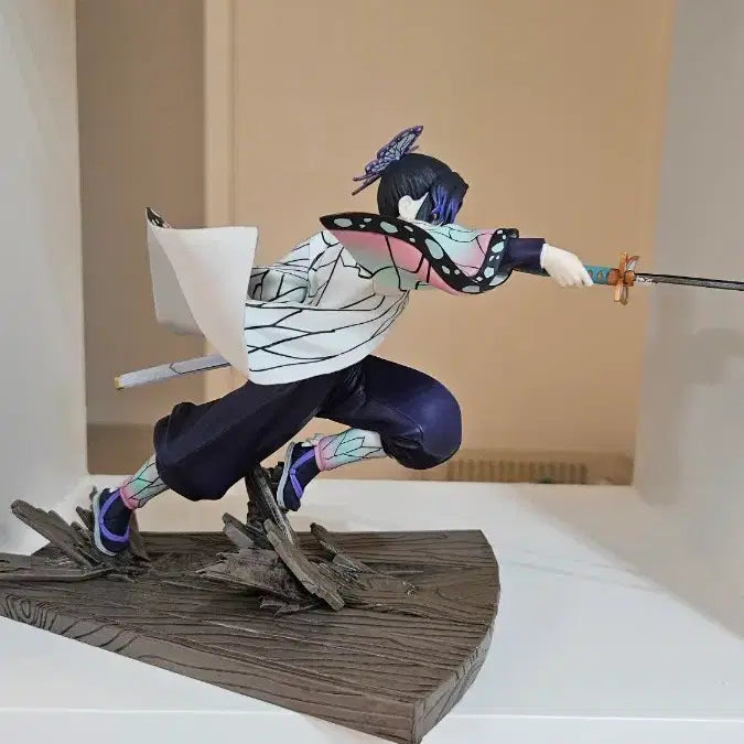[BUNJANG] Demon Slayer Shinobu Kocho &amp; Doma Figure / 귀멸의 칼날 코쵸우 시노부a상피규어
