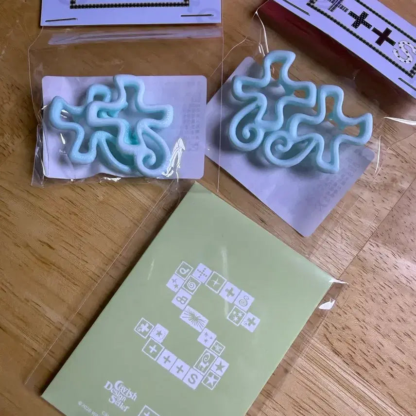 [BUNJANG] KABISHI Ha Hyun Sang 2nd Week POB Photocard + Earring Set (Mint) Bundle / 카비시 하현상 2주차 특전 포카+이어파츠 민트2 일괄 양도