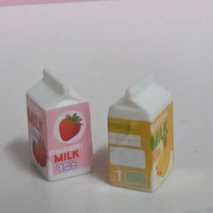 [BUNJANG] Strawberry Milk Banana Milk Miniature Set / 딸기우유 바나나우유 미니어처 2개 세트