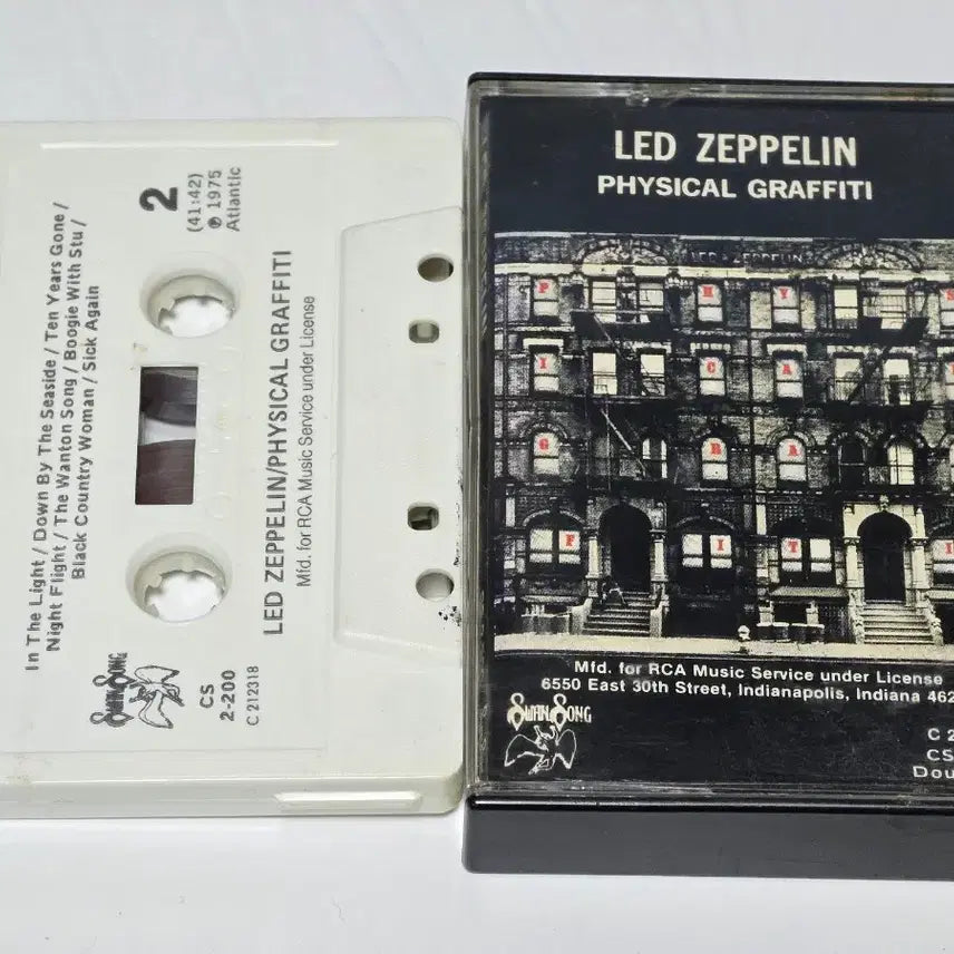 [BUNJANG] Led Zeppelin Physical Graffiti Cassette Tape (US Import) / 레드 제플린(Led Zeppelin) - Physical Graffiti 카세트 테이프 (미국 수입반)
