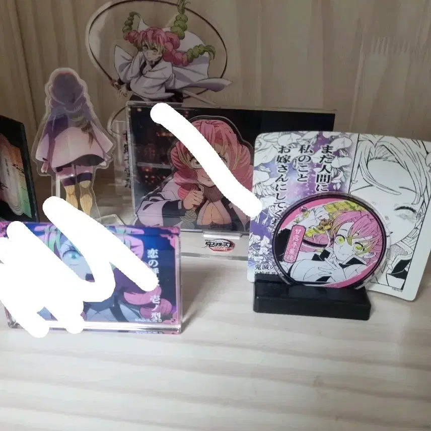 [BUNJANG] Demon Slayer Mitsuri Acrylic Stand Bundle Set / 귀멸의 칼날 아크릴 3개 일괄