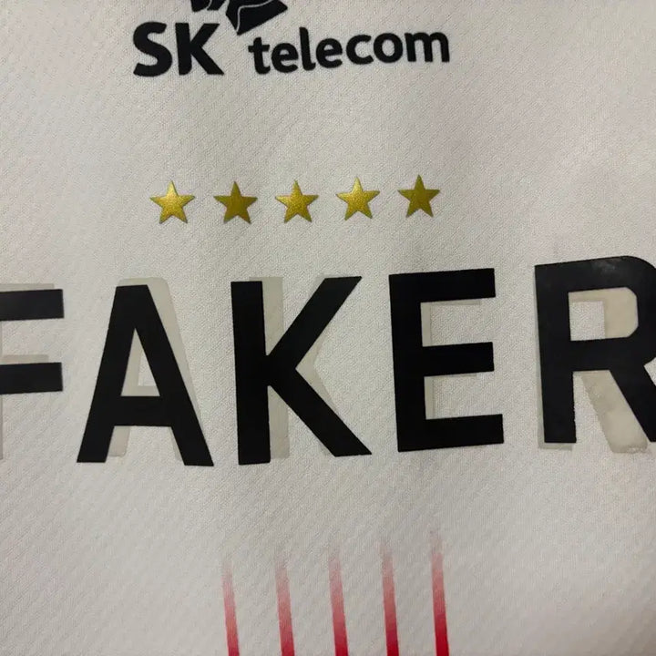 [BUNJANG] T1 2024 Worlds Jersey / 티원 2024 월즈 유니폼 저지 판매