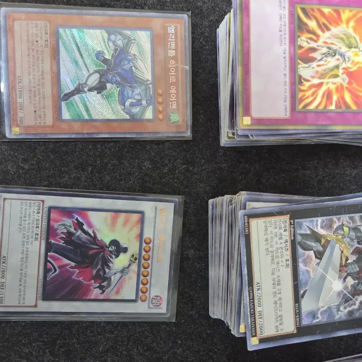 [BUNJANG] Yu-Gi-Oh! 1st Edition Card Bundle (935 Cards + 400 Assorted Cards) / 유희왕 카드 초판 1st edition 935장 오벨리스크 거신병, 오시리스의 천공룡 잡카드 400장 포함 일괄