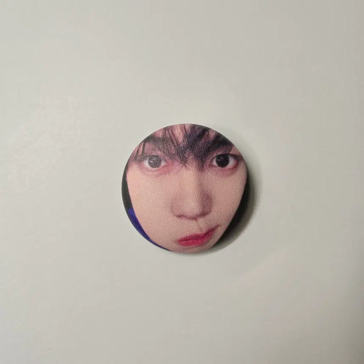 [BUNJANG] ZB1 (Kim Gyuvin) X The Whole 9 Random Cushion Can Badge / (김규빈) 제로베이스원 앤더블 랜덤 쿠션 캔뱃지