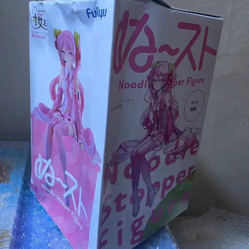 [BUNJANG] Furyu Sakura Miku 2026 Noodles Stopper Figure (Box Damage) / 후류 사쿠라 미쿠 2026 누들스토퍼(박스데미지)