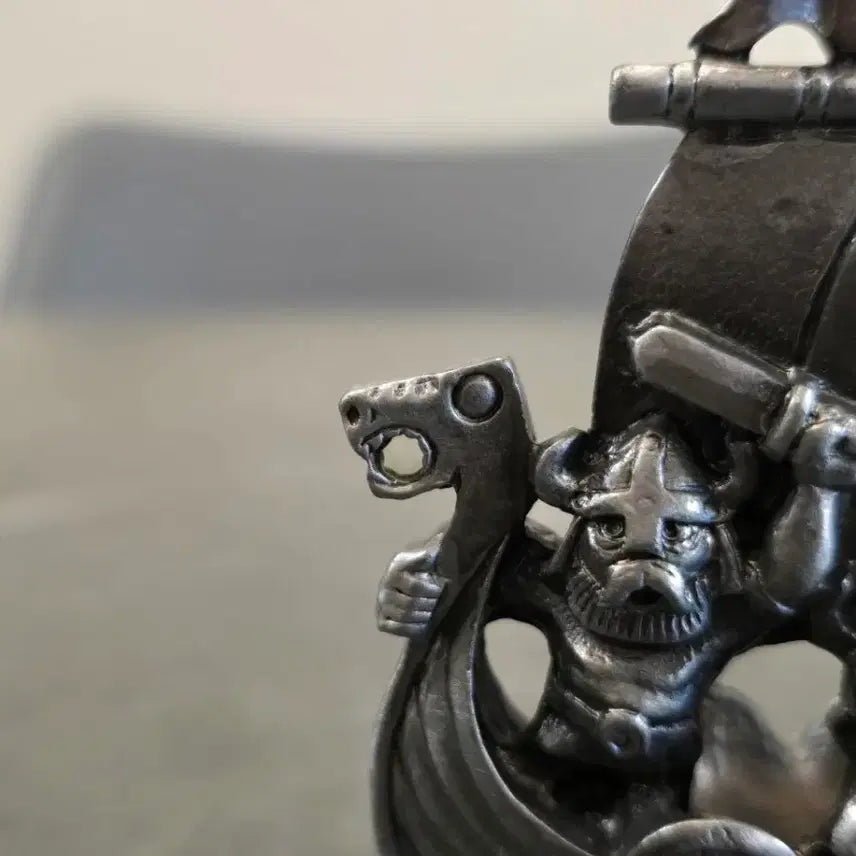 [BUNJANG] Vintage Norwegian Pewter Viking Drakkar Ship Figurine / 노르웨이 빈티지 주석 바이킹 드라카르(Drakkar) 장식품