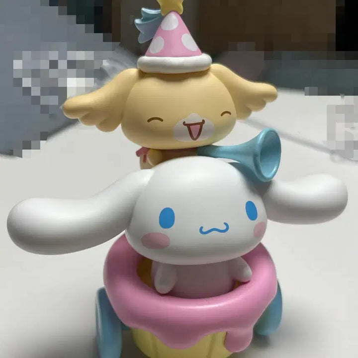 [BUNJANG] Nuts Cinnamoroll Dreamland Figure / [넛츠] 퍼니즘 시나모롤 드림랜드